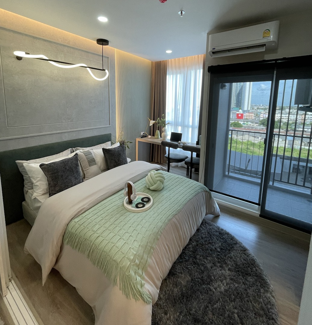 1 Bedroom Condo For Sale in Bang Wa, Phasi Charoen, Bangkok - Image 2