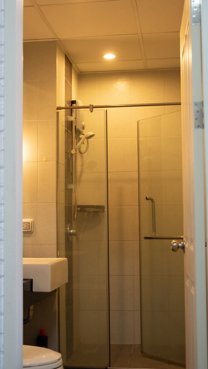 1 Bedroom Condo For Sale in Wat Ket, Mueang Chiang Mai, Chiang Mai - Image 5