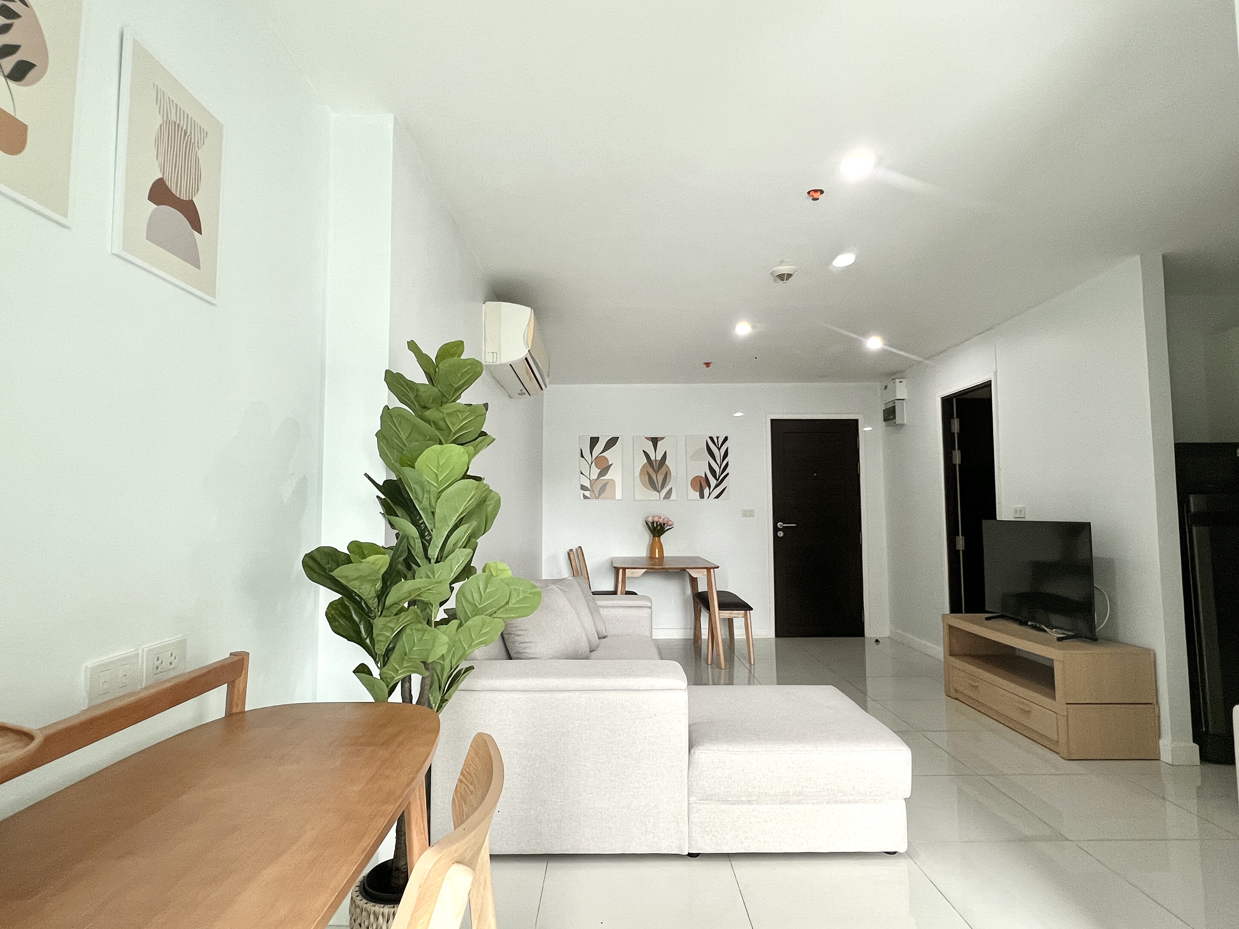 Punna Residence @CMU - Image 4