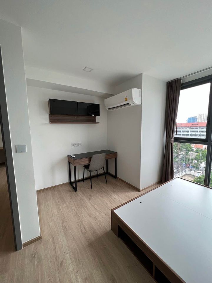 Taka Haus Ekamai 12 - Image 6
