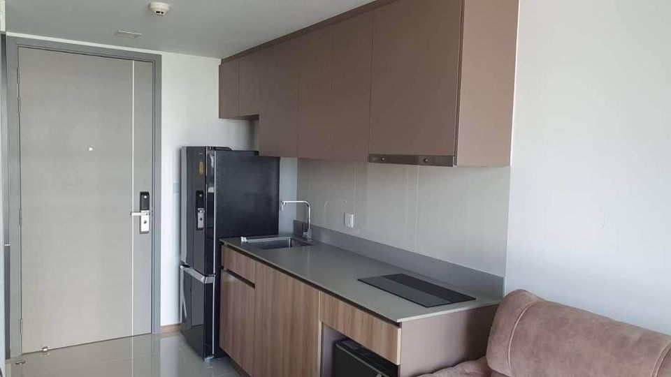 Taka Haus Ekkamai 12 - Image 4
