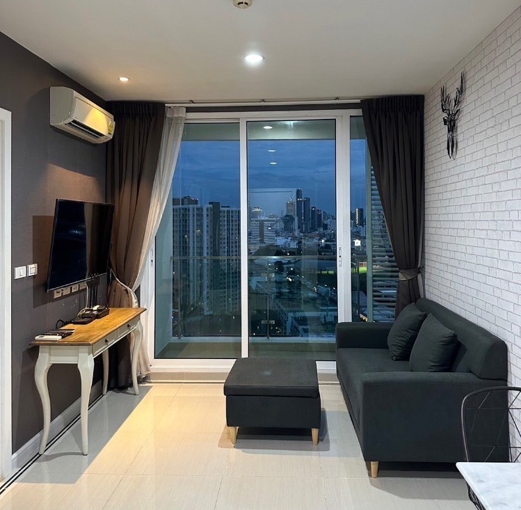TC Green Condominium - Image 1