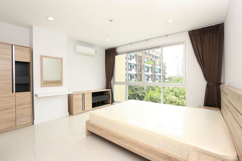 TKF CONDO 52 - Image 4