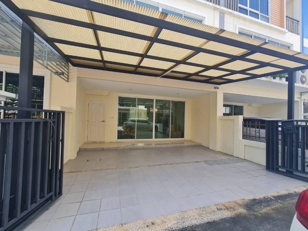 4 卧室 联排别墅  在  - Image 4