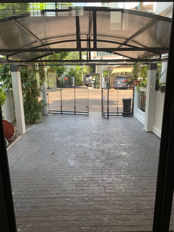 3 ห้องนอน ทาวน์เฮาส์  ใน คลองตันเหนือ, วัฒนา, กรุงเทพมหานคร - Image 11