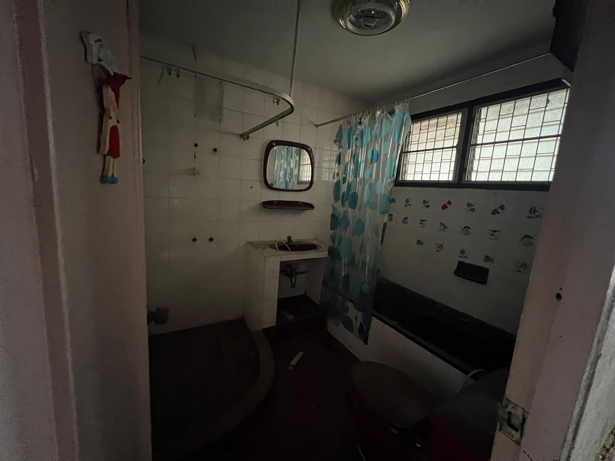 4 Bedroom Townhouse  in Khlong Tan, Khlong Toei, Bangkok - Image 6