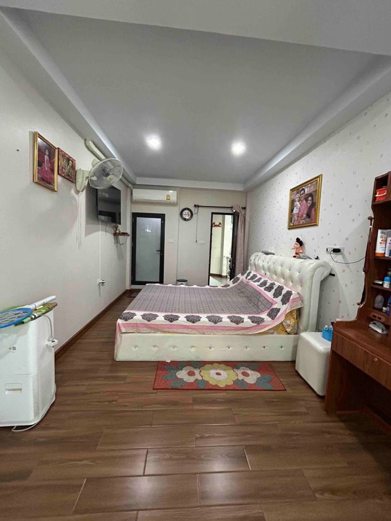 4 ห้องนอน ทาวน์เฮาส์  ใน คลองตันเหนือ, วัฒนา, กรุงเทพมหานคร - Image 6