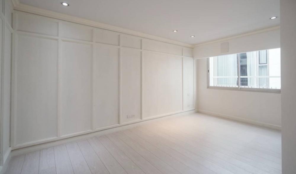 4 Bedroom Townhouse For Sale in Khlong Toei Nuea, Vadhana, Bangkok - Image 10