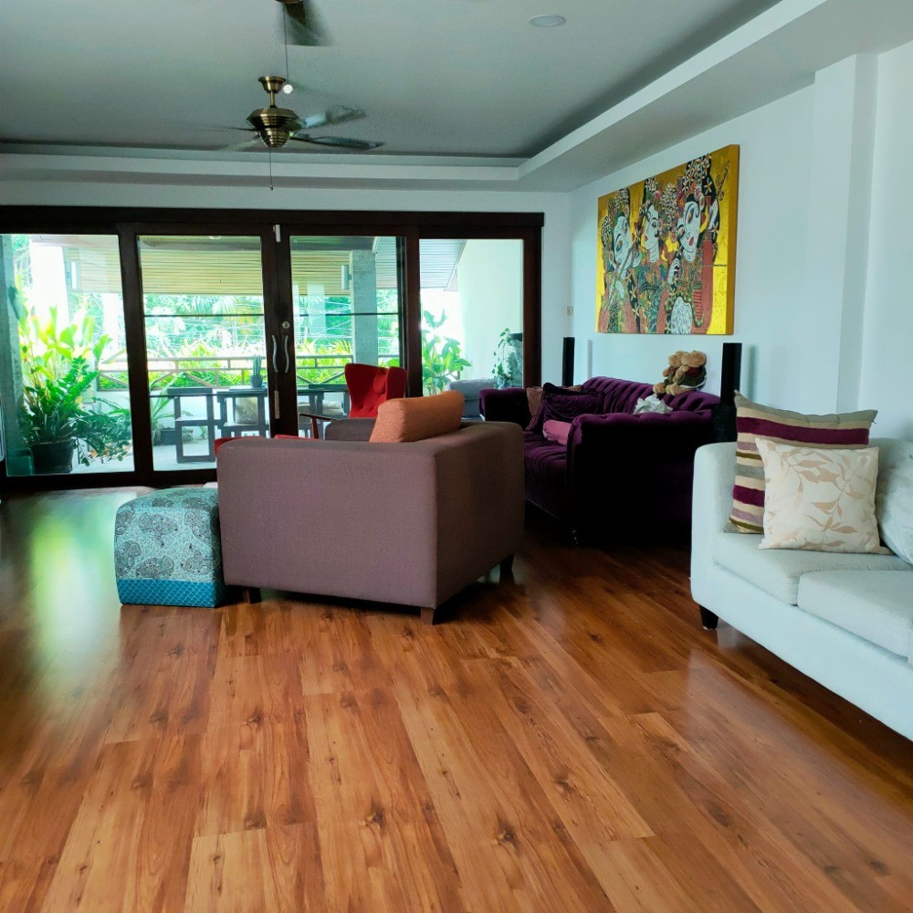 4 Bedroom Townhouse For Sale in Phra Khanong Nuea, Vadhana, Bangkok - Image 4