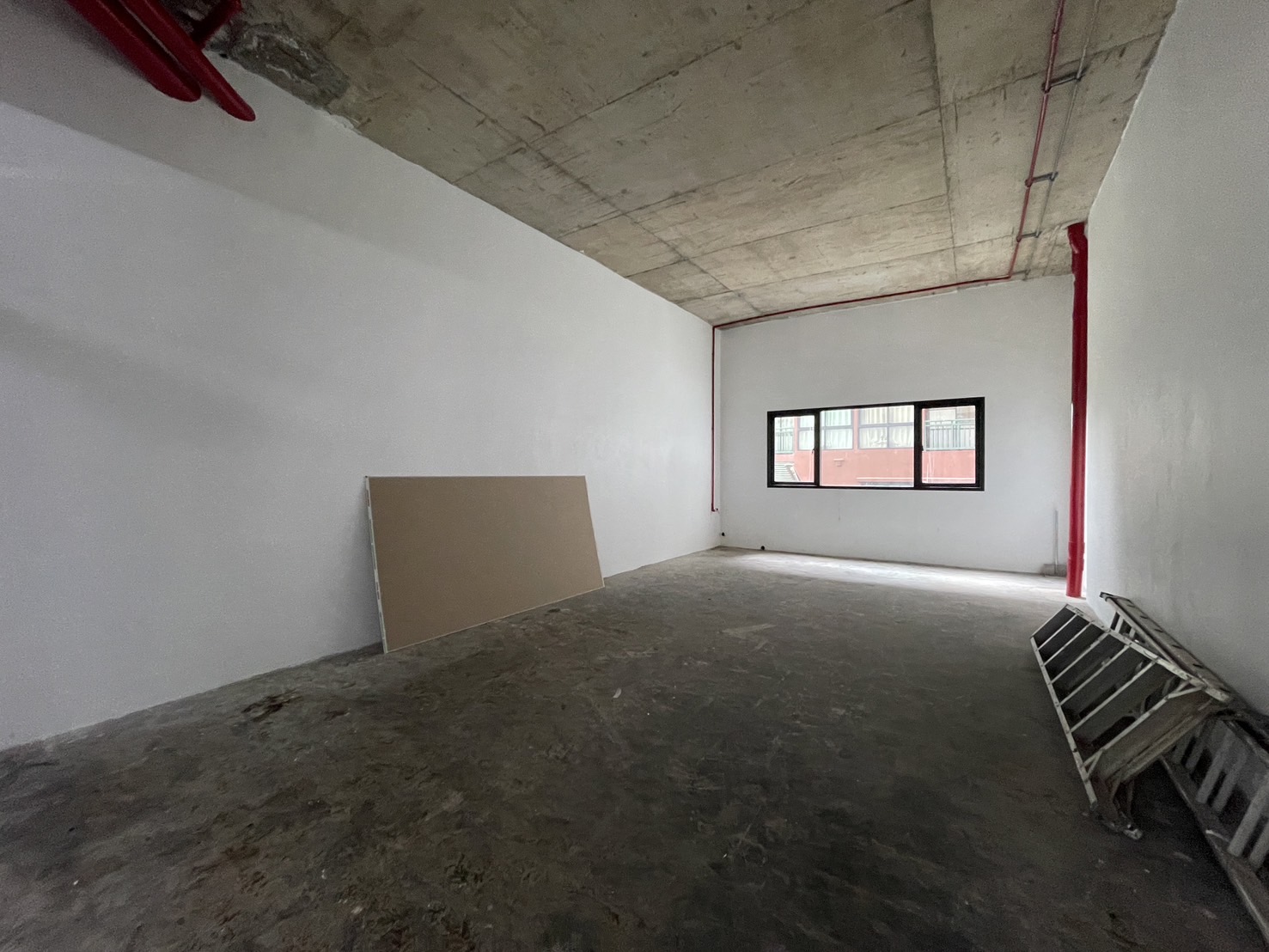 Thaweephon Condo - Image 4