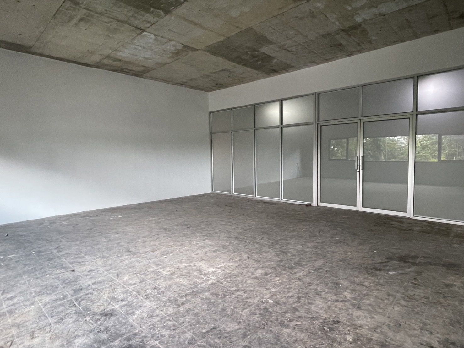 Thaweephon Condo - Image 1