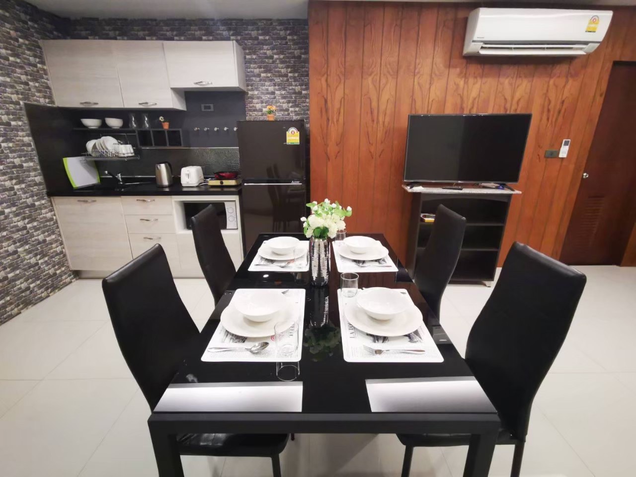 U-Home Condo - Image 4