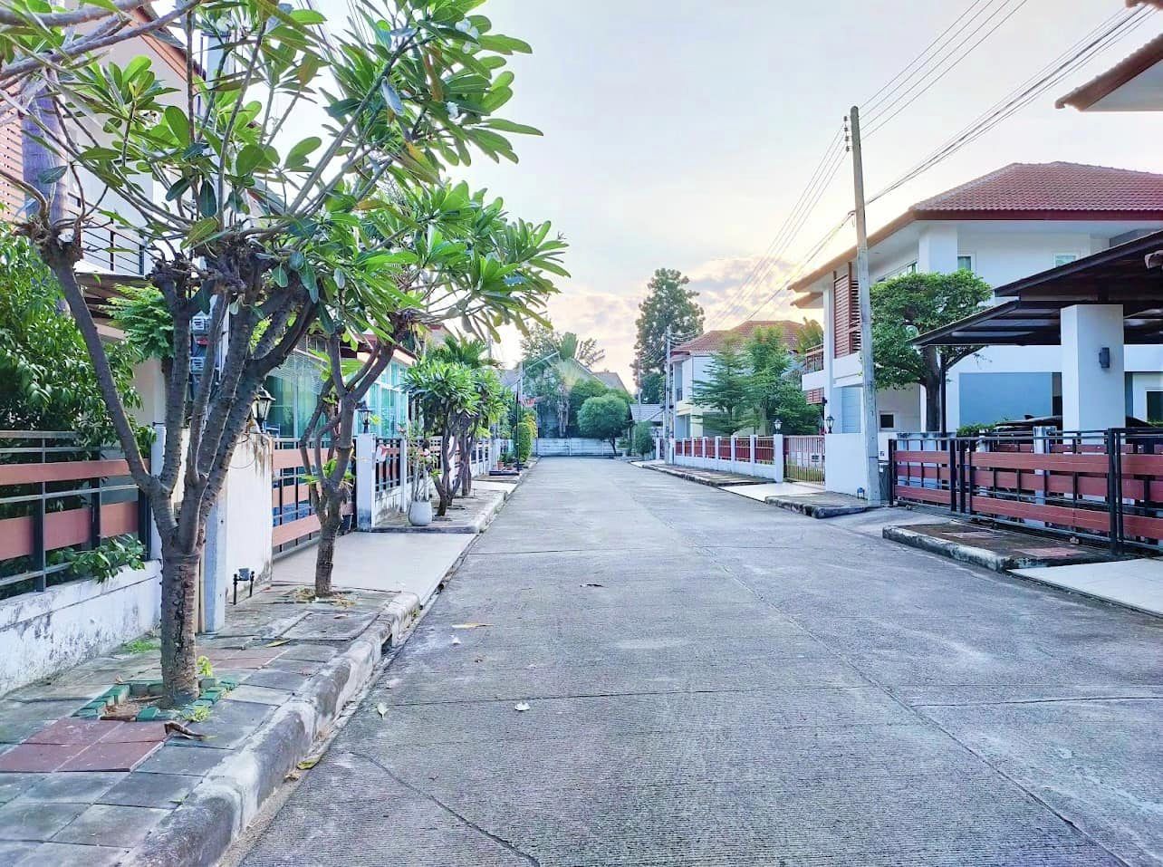 The Urbana 1  - Image 9