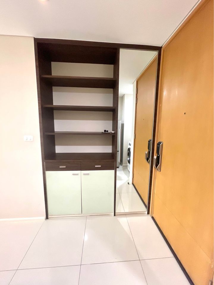 Villa Asoke Condominium - Image 5