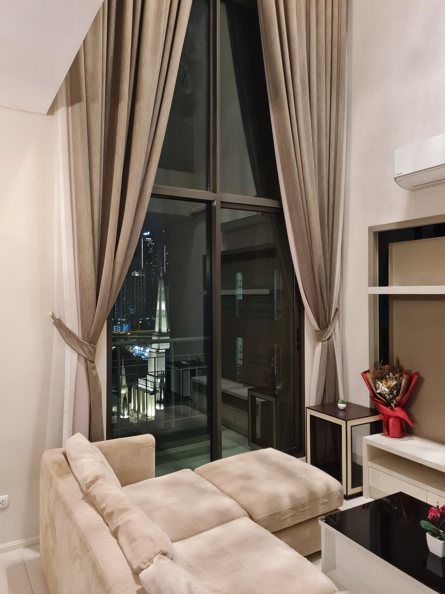 Villa Asoke Condominium - Image 12