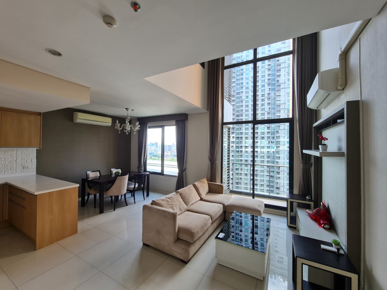1 ห้องนอน คอนโด สำหรับขาย ใน มักกะสัน, ราชเทวี, กรุงเทพมหานคร - Image 1