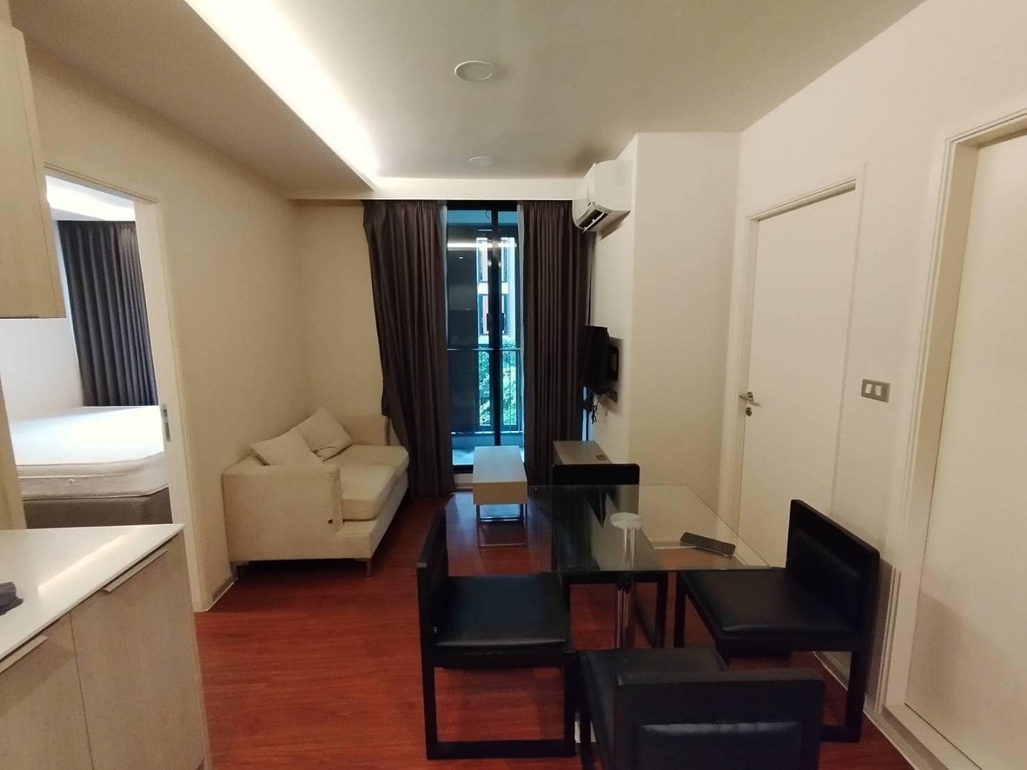 2 卧室 公寓 出售 在  - Image 1