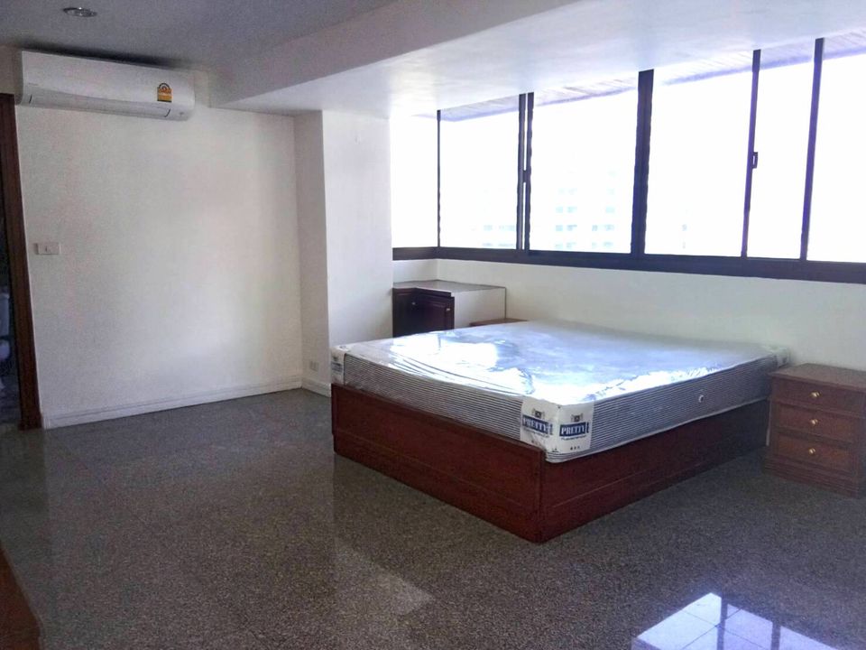 The Waterford Condominium - Image 17