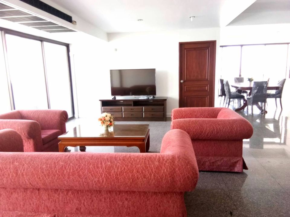 The Waterford Condominium - Image 1