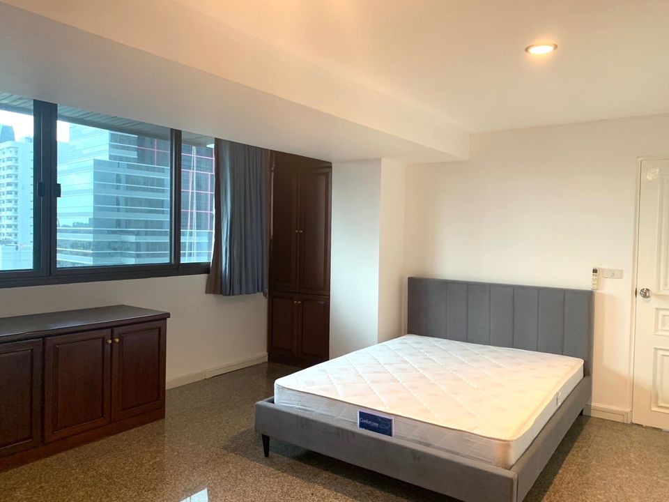 The Waterford Condominium - Image 10