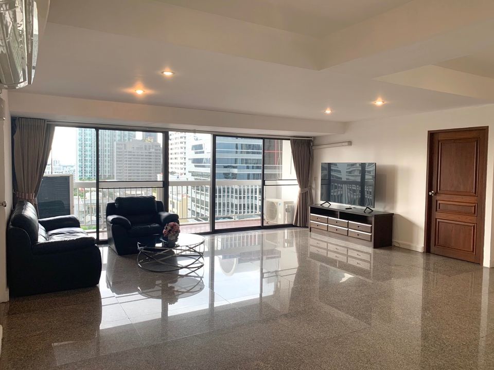 The Waterford Condominium - Image 2