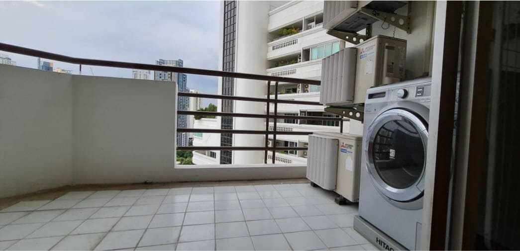 2 Bedroom Condo For Sale in Khlong Tan, Khlong Toei, Bangkok - Image 8
