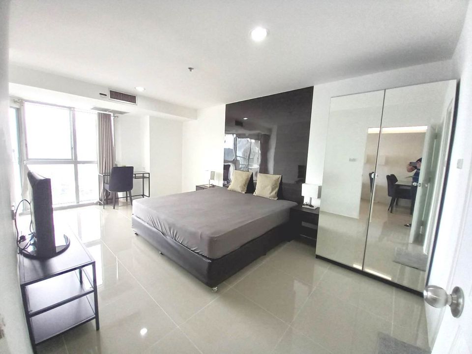 Waterford Diamond Tower - Image 9