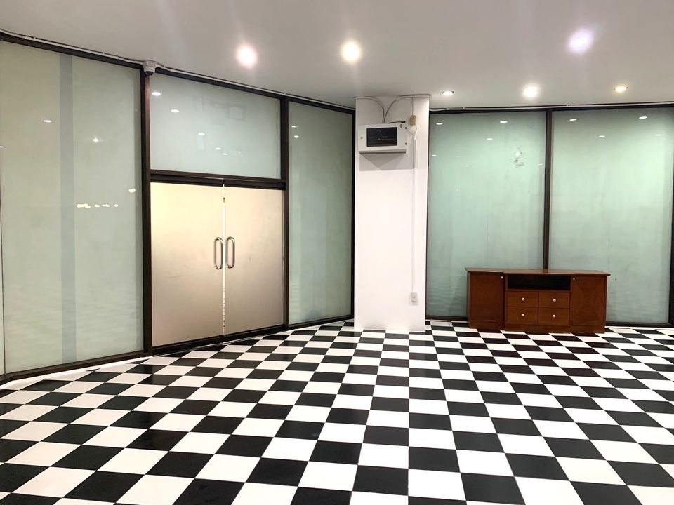 The Waterford Park Sukhumvit 53 - Image 12