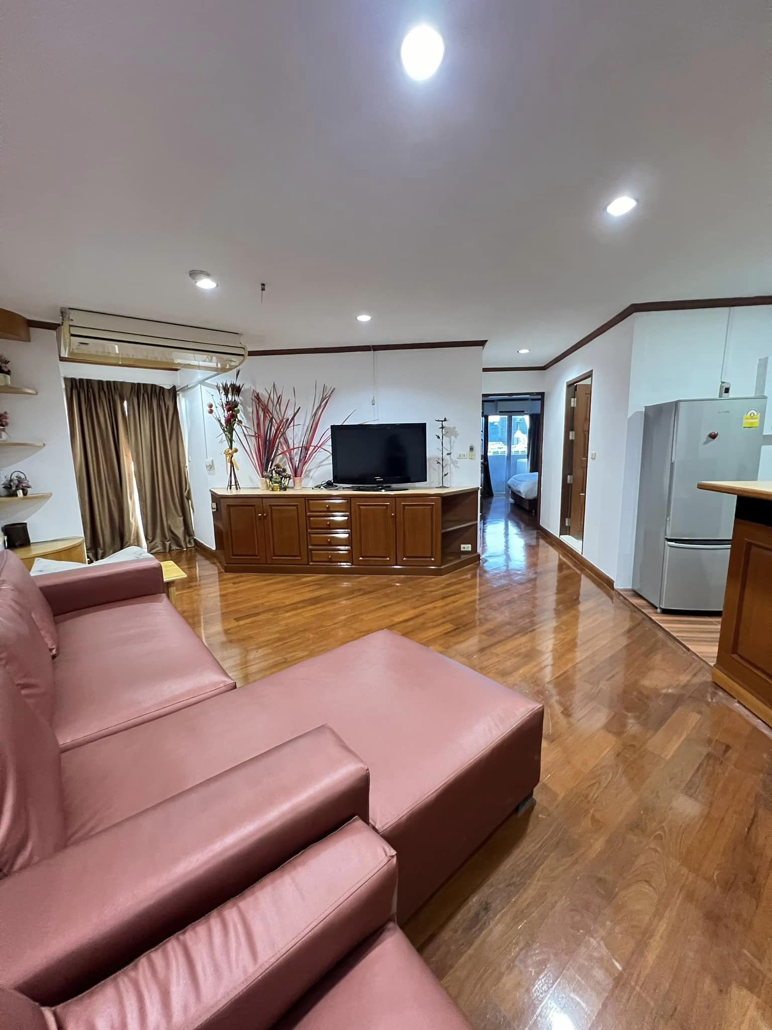 2 Bedroom Condo For Rent in Wang Mai, Pathum Wan, Bangkok - Image 4