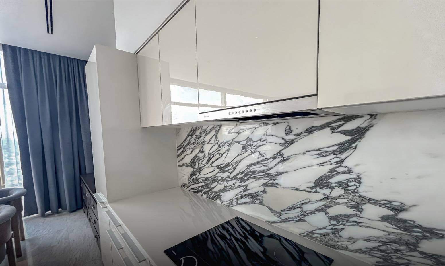 Four Seasons Private Residences - Image 4