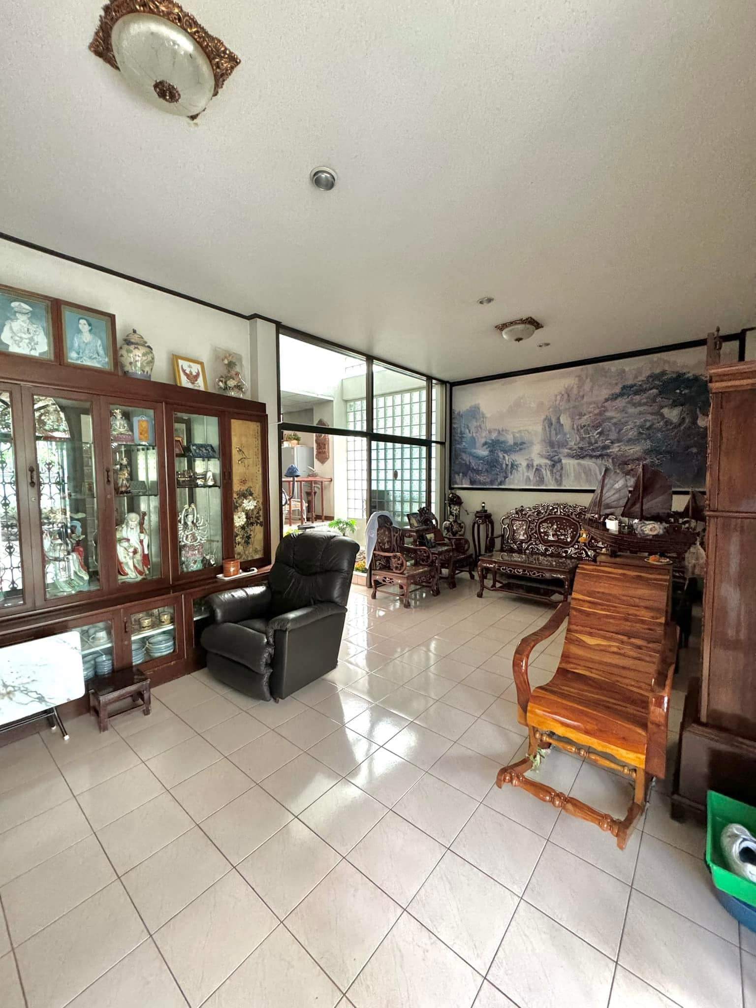 4 Bedroom House For Sale in Yan Nawa, Sathon, Bangkok - Image 4