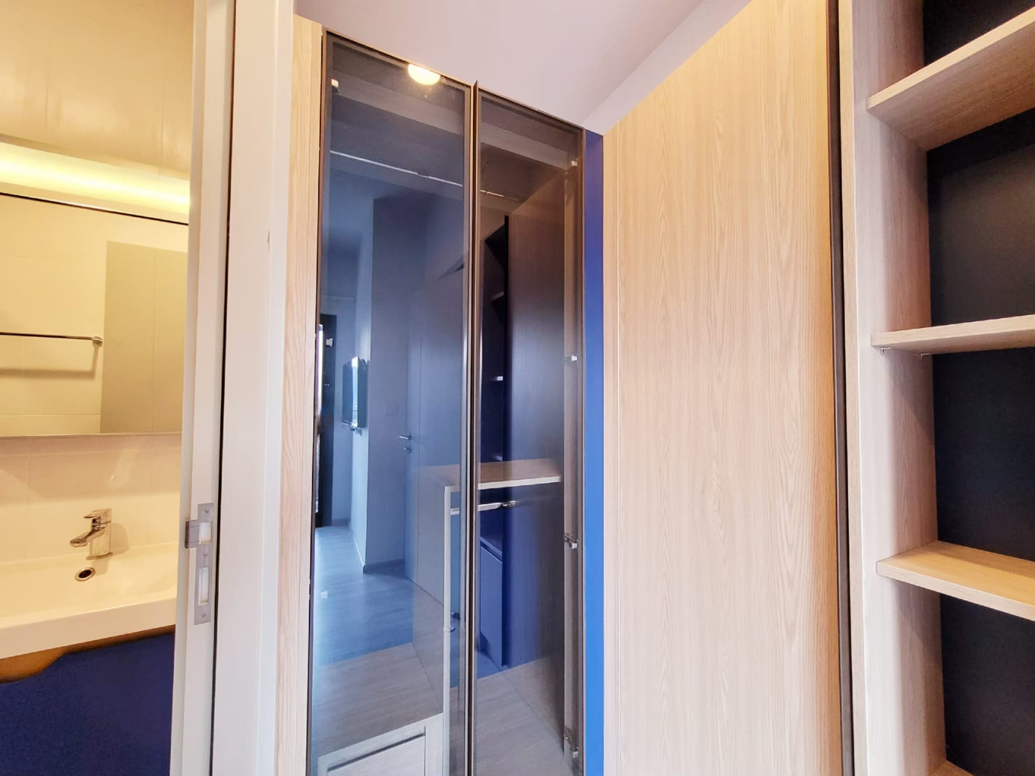 1 Bedroom Condo For Sale in Khlong Tan Nuea, Vadhana, Bangkok - Image 4
