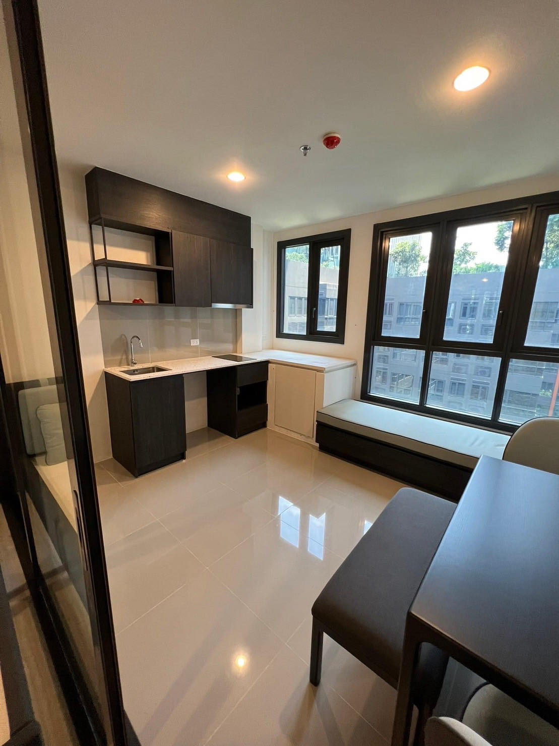 XT Huaikhwang - Image 7