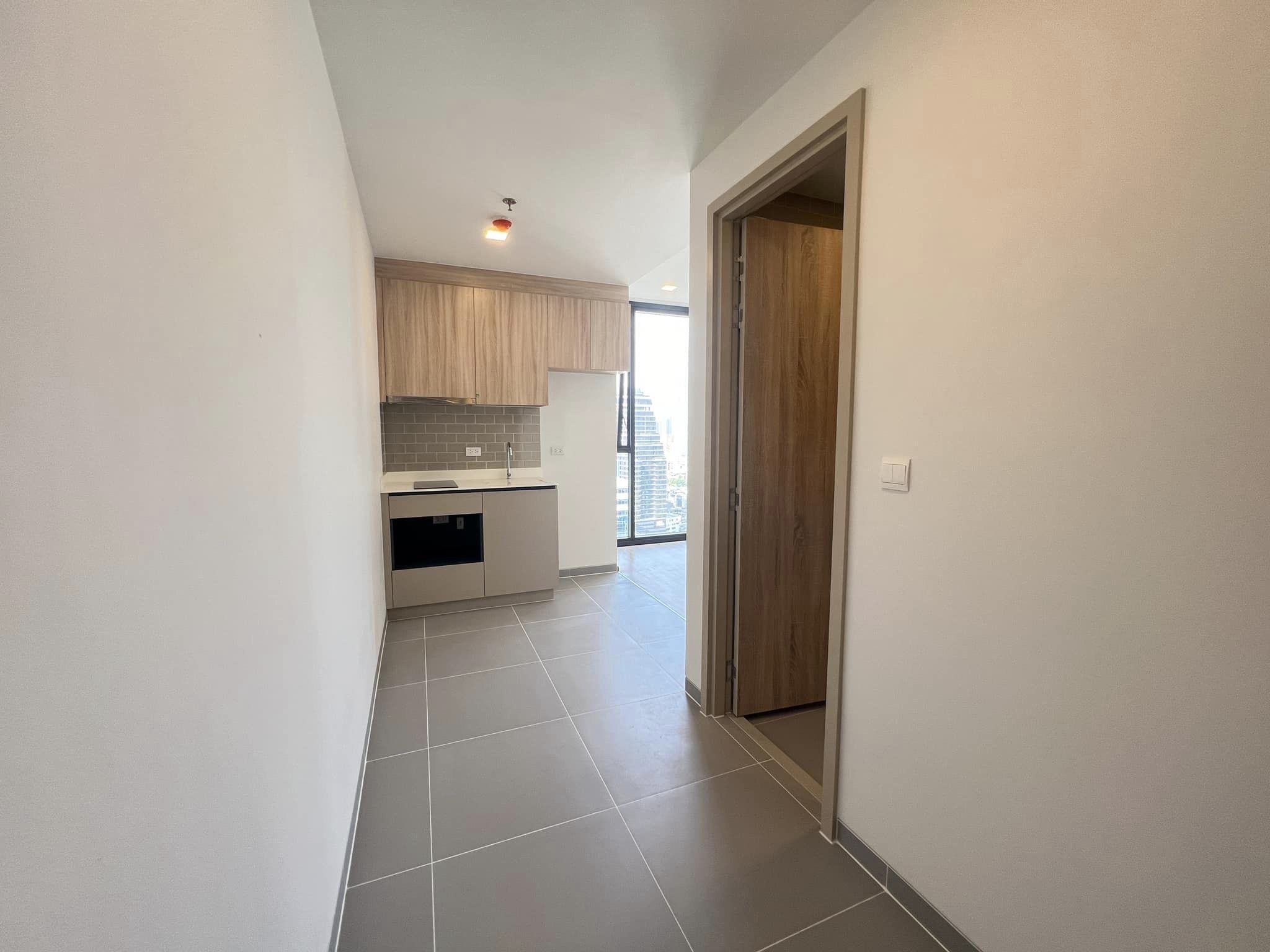 1 Bedroom Condo For Sale in Thanon Phaya Thai, Ratchathewi, Bangkok - Image 5