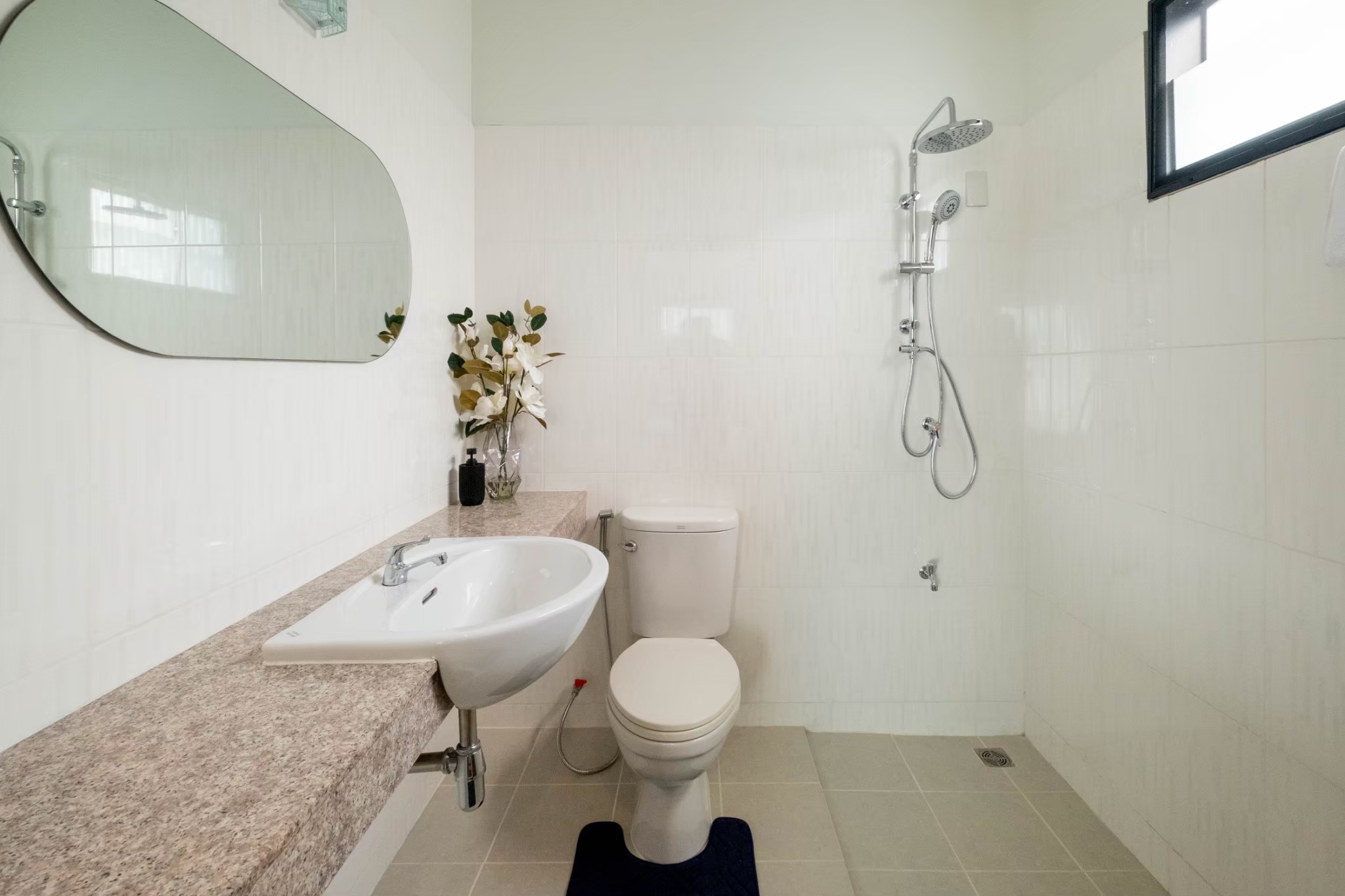 3 Bedroom Townhouse For Sale in Mae Hia, Mueang Chiang Mai, Chiang Mai - Image 5