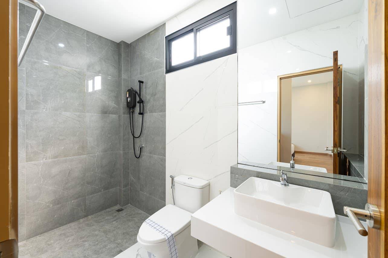 3 Bedroom House For Sale in San Phak Wan, Hang Dong, Chiang Mai - Image 14