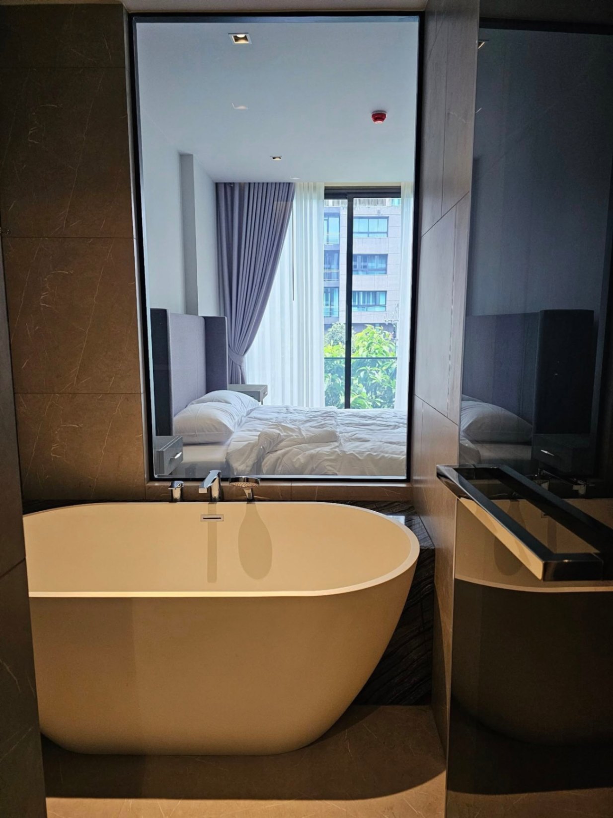 The Reserve Sukhumvit 61 - Image 8