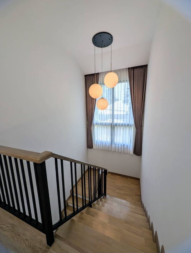 4 Bedroom House For Sale in San Phak Wan, Hang Dong, Chiang Mai - Image 14