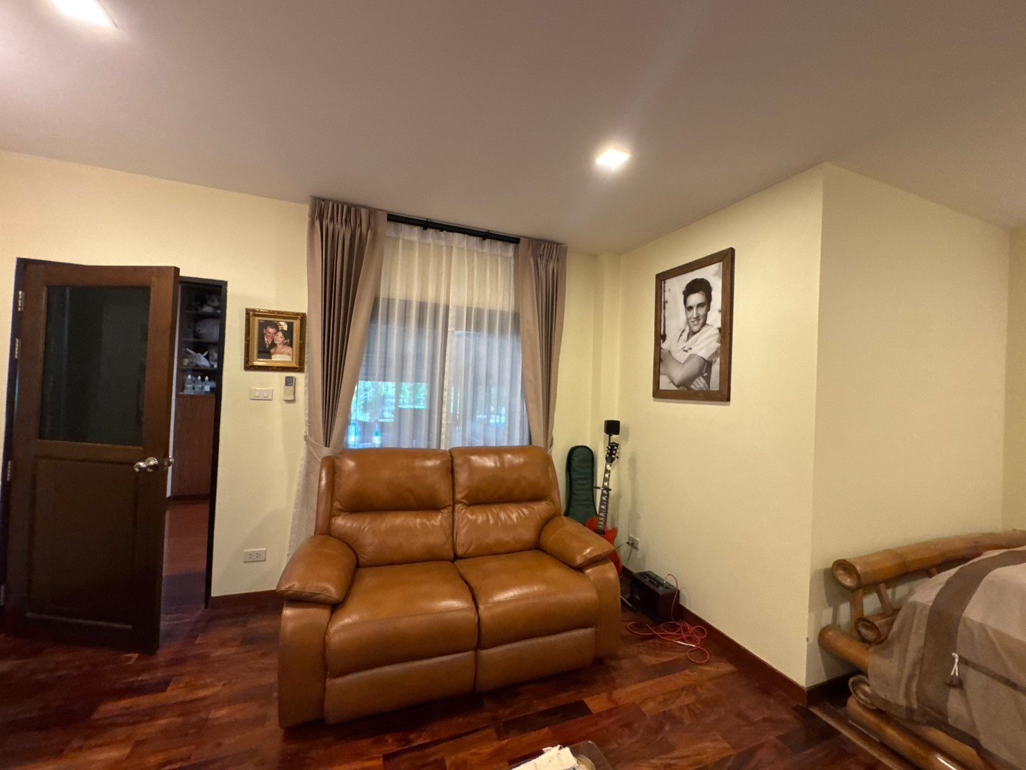 6 Bedroom House For Sale in Nam Phrae, Hang Dong, Chiang Mai - Image 8