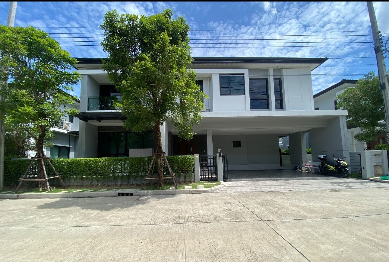 4 Bedroom House For Sale in Saphan Sung, Saphan Sung, Bangkok - Image 1