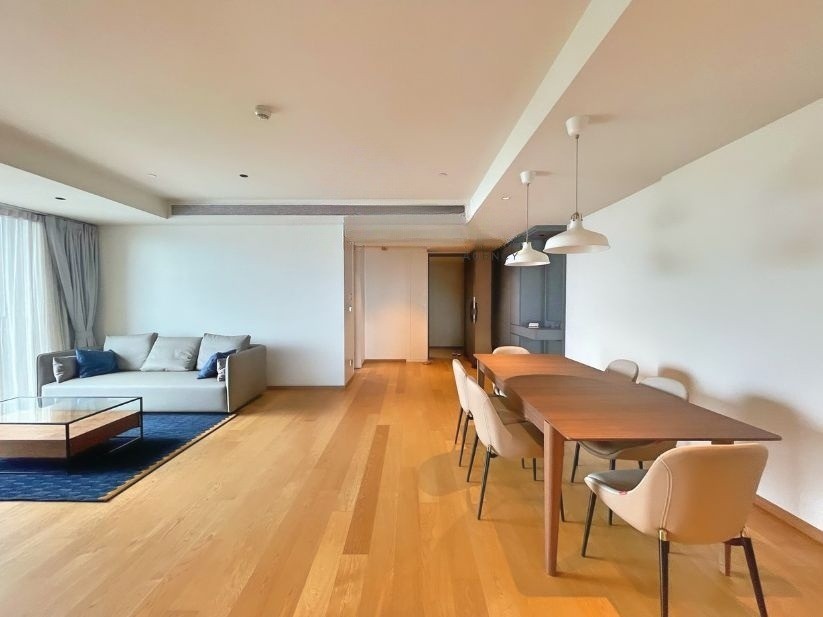 2 Bedroom Condo For Sale in Chong Nonsi, Yan Nawa, Bangkok - Image 2