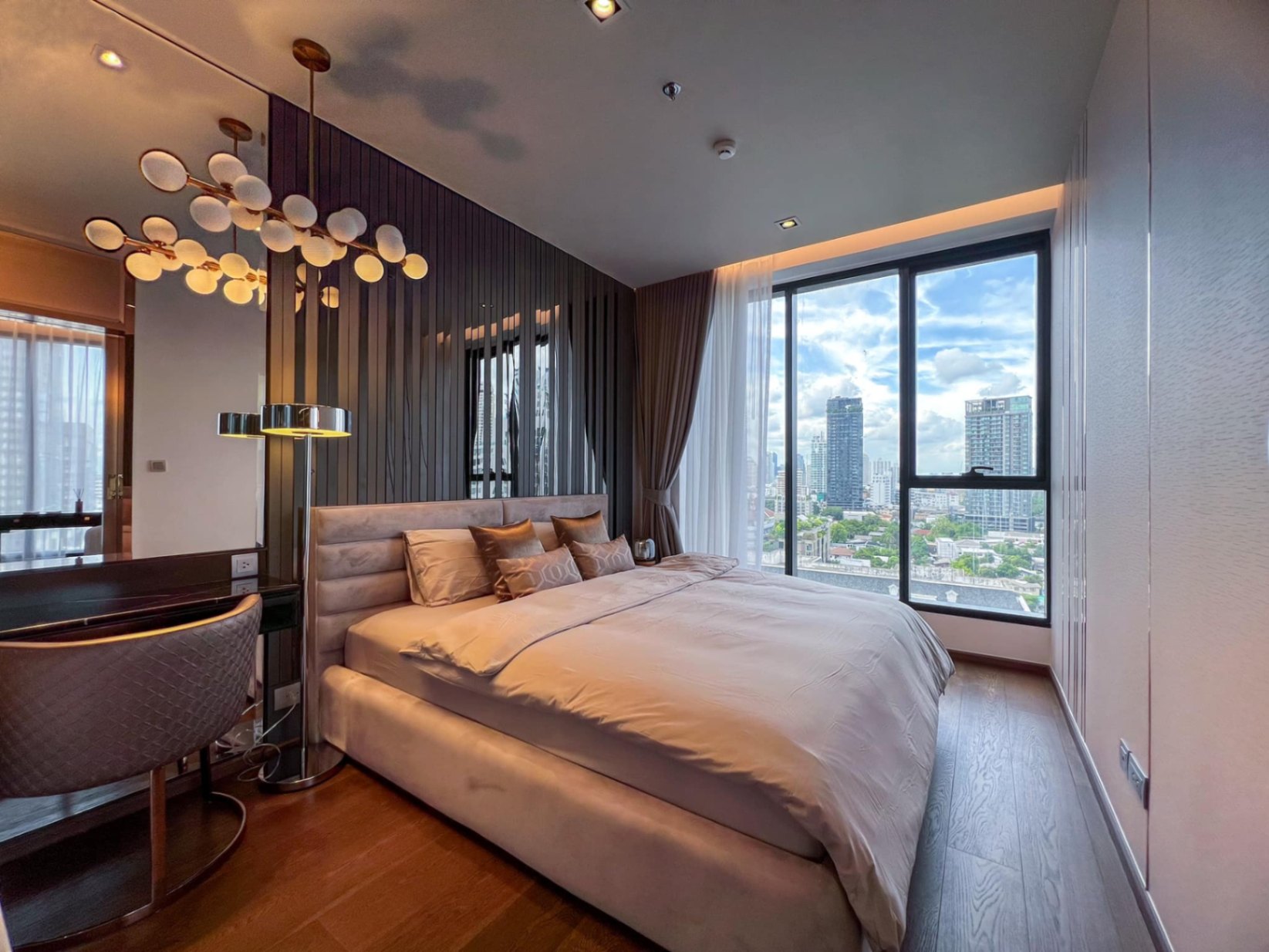 Ideo Q Sukhumvit 36 - Image 3
