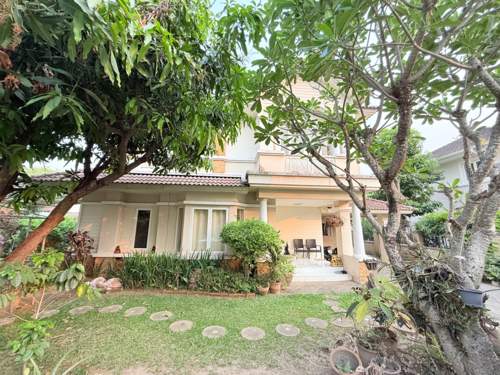 Home in Park - Image 3