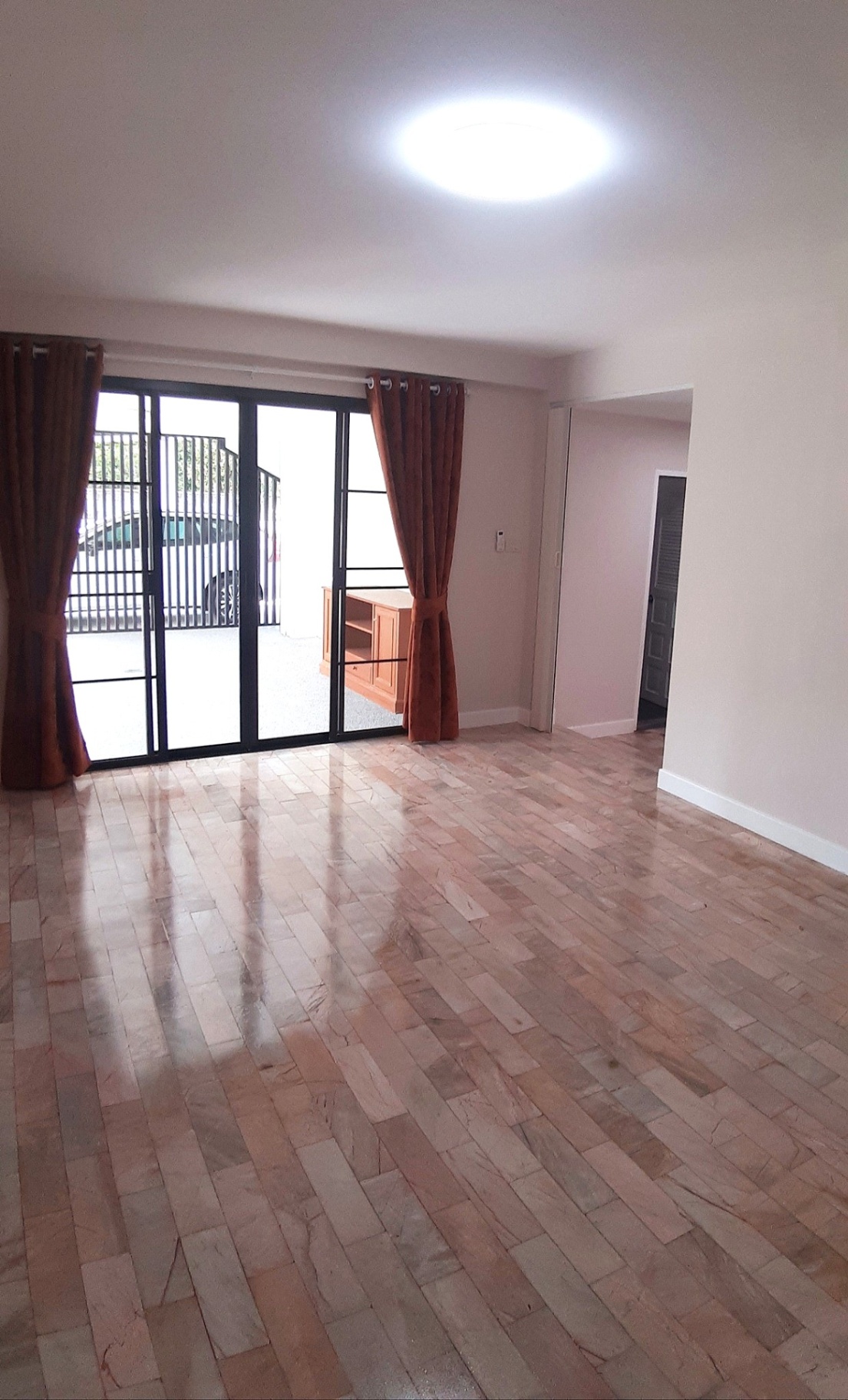 5 Bedroom House For Sale in San Phisuea, Mueang Chiang Mai, Chiang Mai - Image 7
