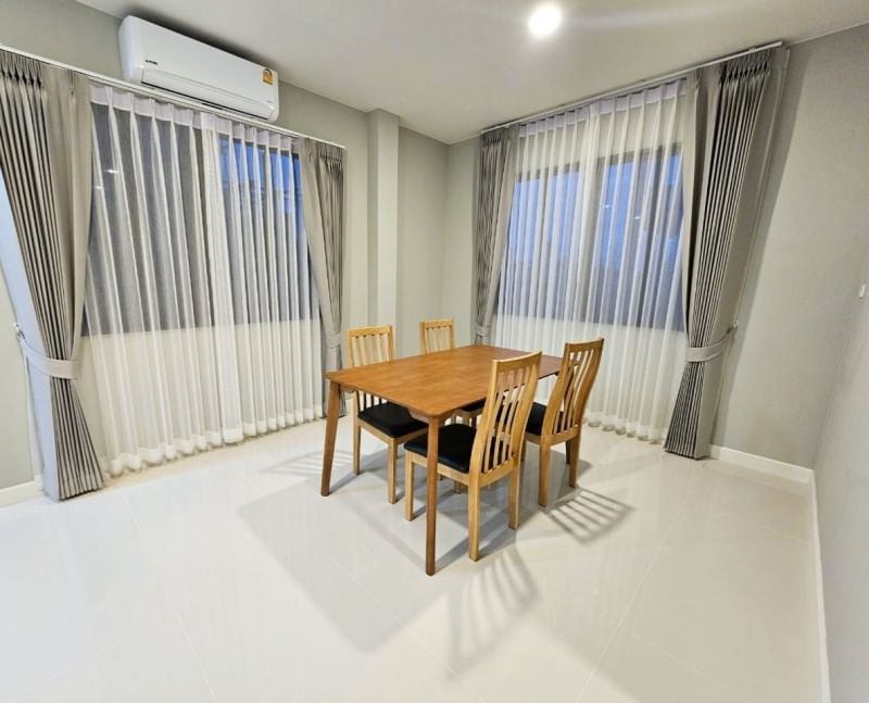 Graceland Family Residences - Image 3