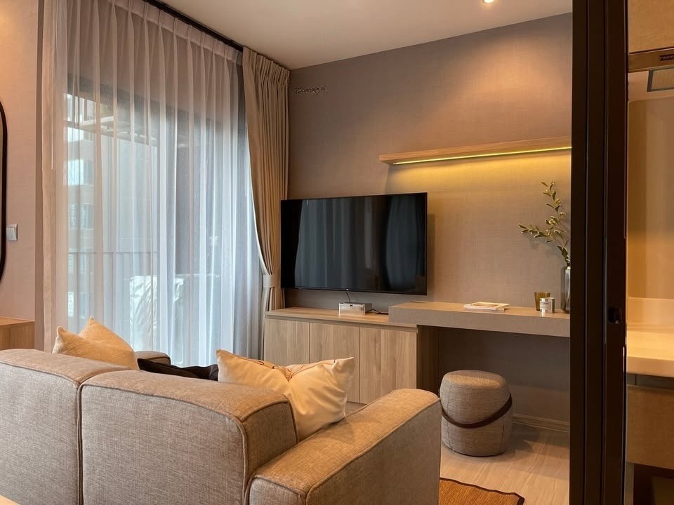 Life Asoke - Rama 9 - Image 3