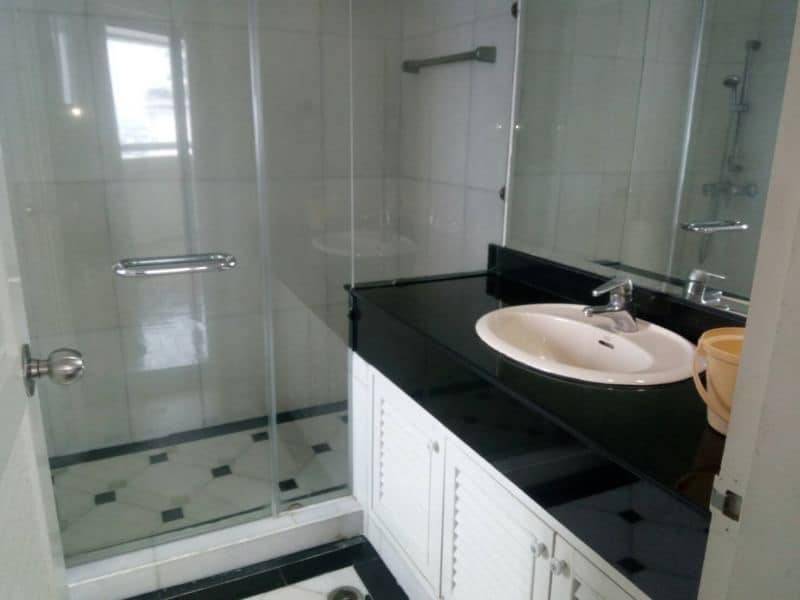 3 Bedroom Condo For Sale in Khlong Tan Nuea, Vadhana, Bangkok - Image 7