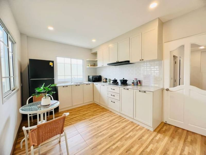 4 Bedroom House For Sale in Hang Dong, Hang Dong, Chiang Mai - Image 9