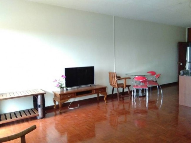 Riverside Condo - Image 2
