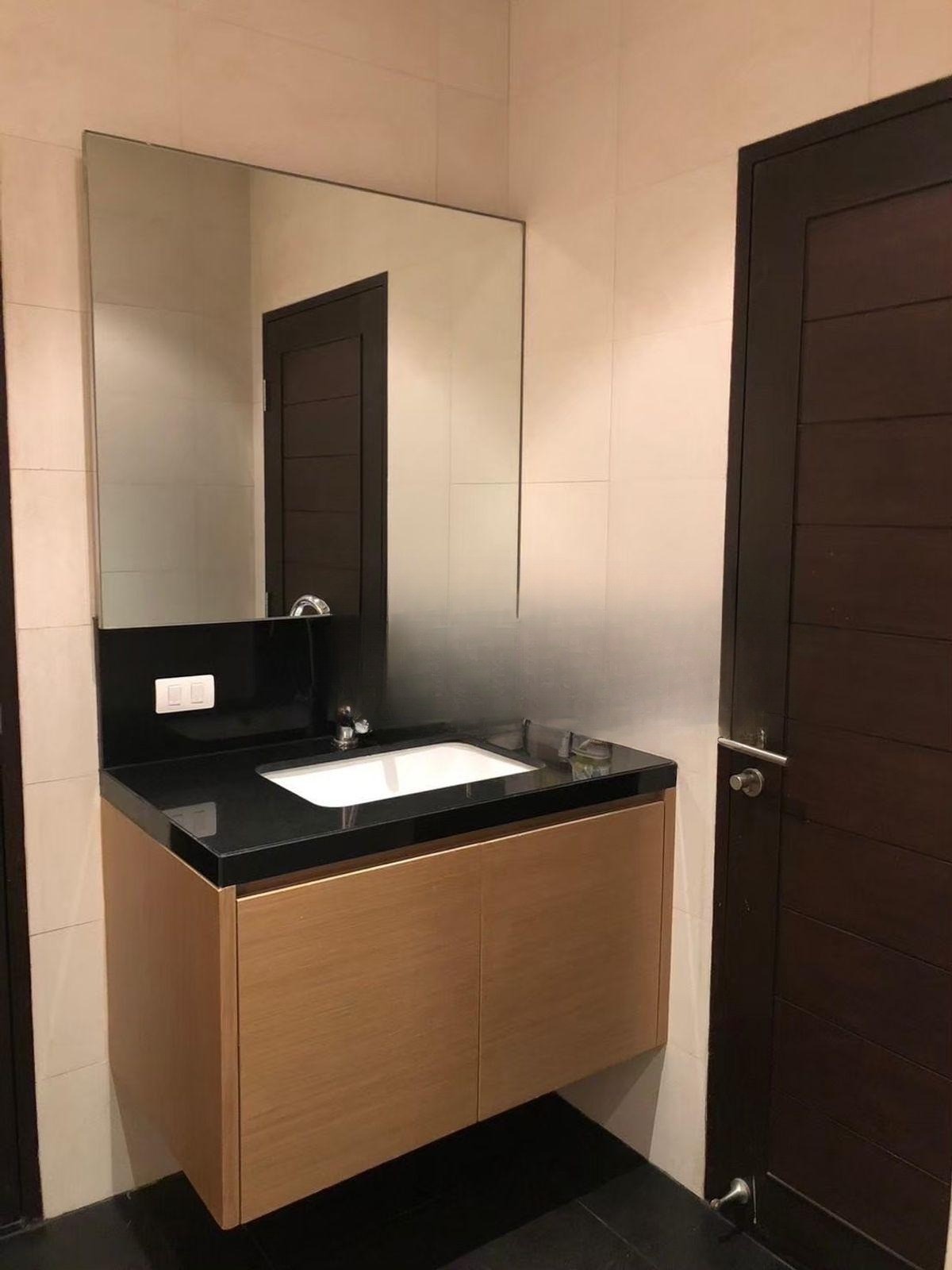 Eight Thonglor Residence - Image 10
